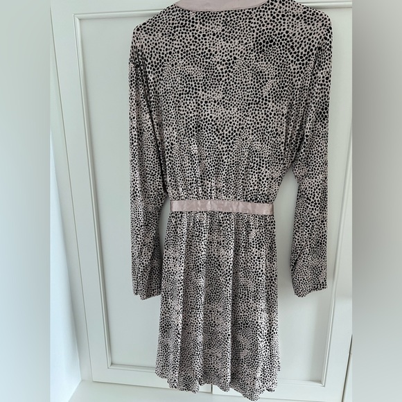 ALFANI women’s sleepwear. Gown & robe. Super soft and luxe. Size XL. Feminine. - Picture 6 of 10